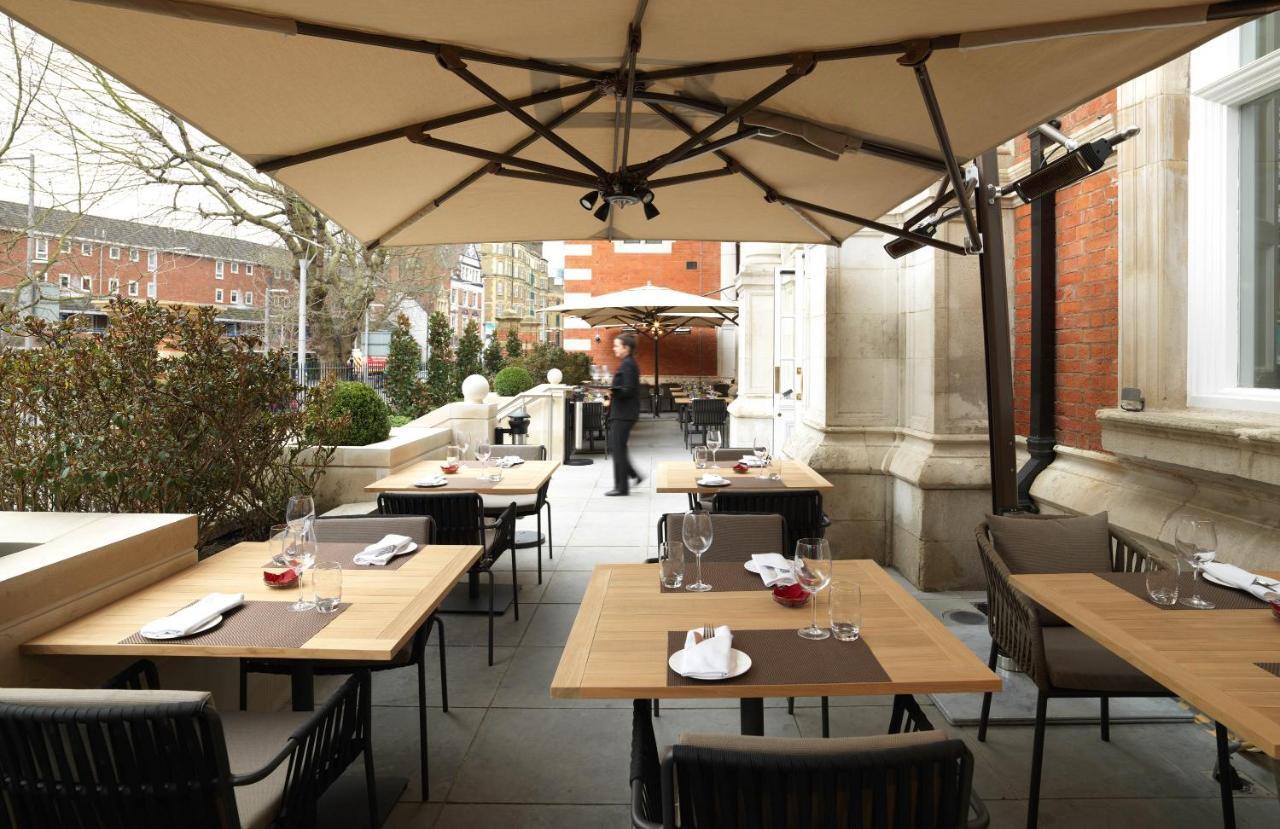 The Lalit London Hotell Exteriör bild The Terrace at The Ivy